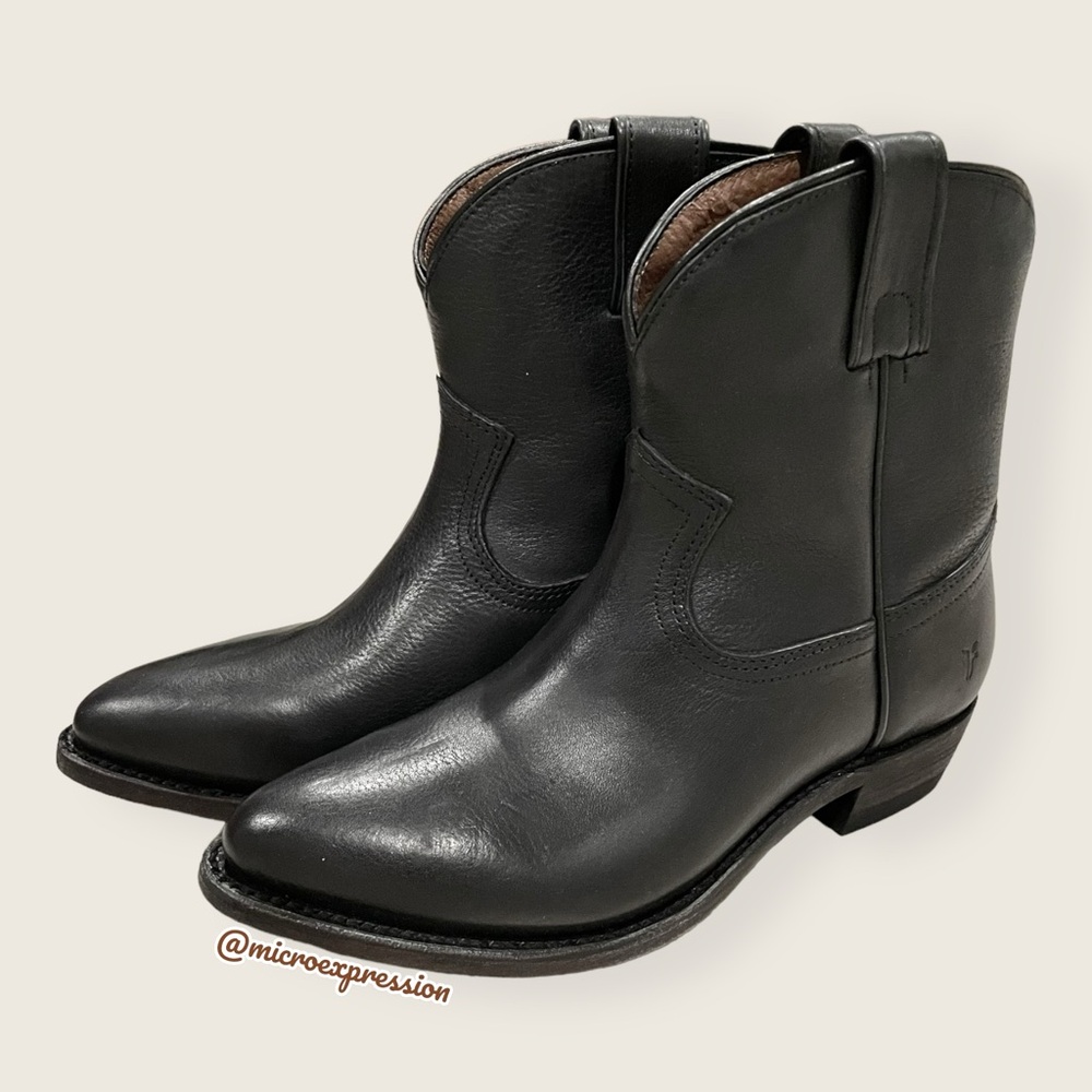 Frye Billy Short Black Leather Southern/Western Pull On Cowboy Cute Ankle Boots - Picture 12 of 16
